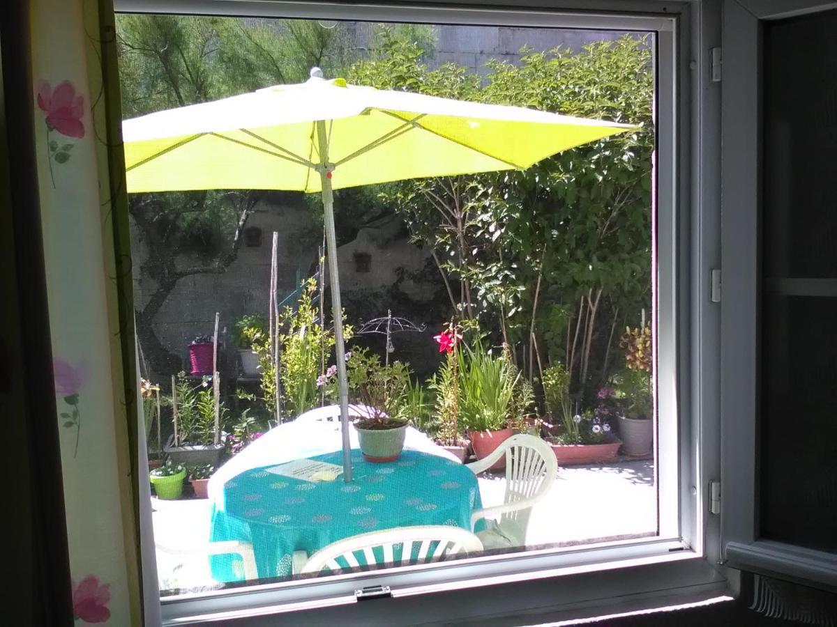 Le Parisien Hotel Saintes Kültér fotó