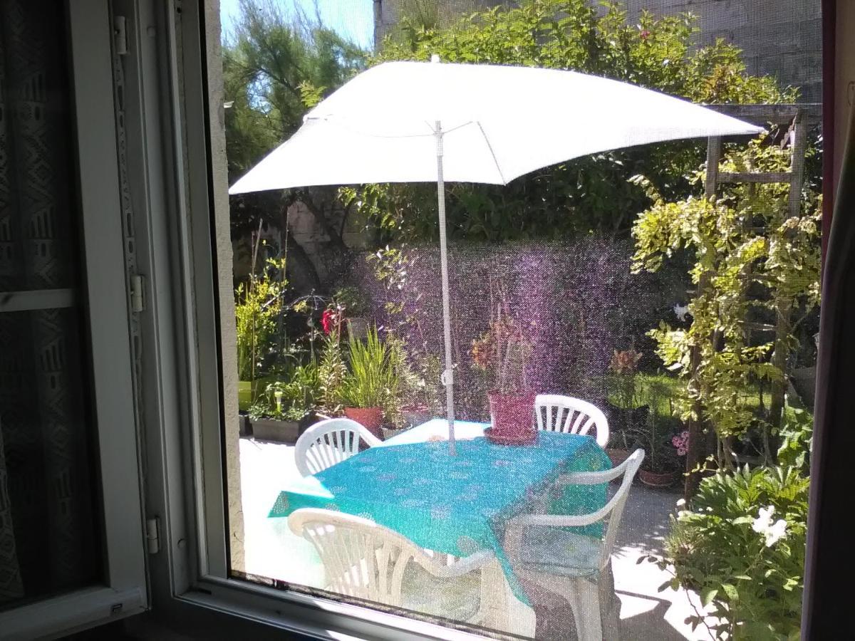 Le Parisien Hotel Saintes Kültér fotó