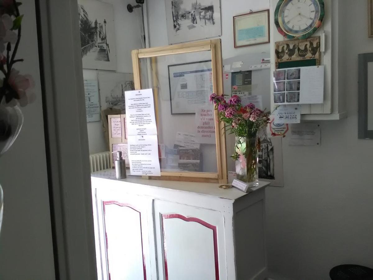 Le Parisien Hotel Saintes Kültér fotó